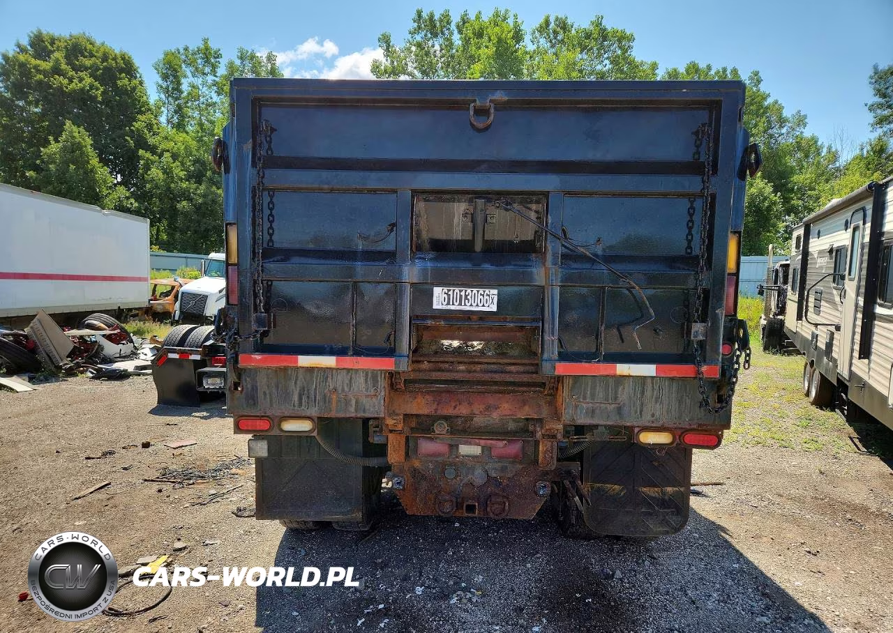 2008 International 7400 Dump Truck VIN:1HTWDAAR08J655883 - 6