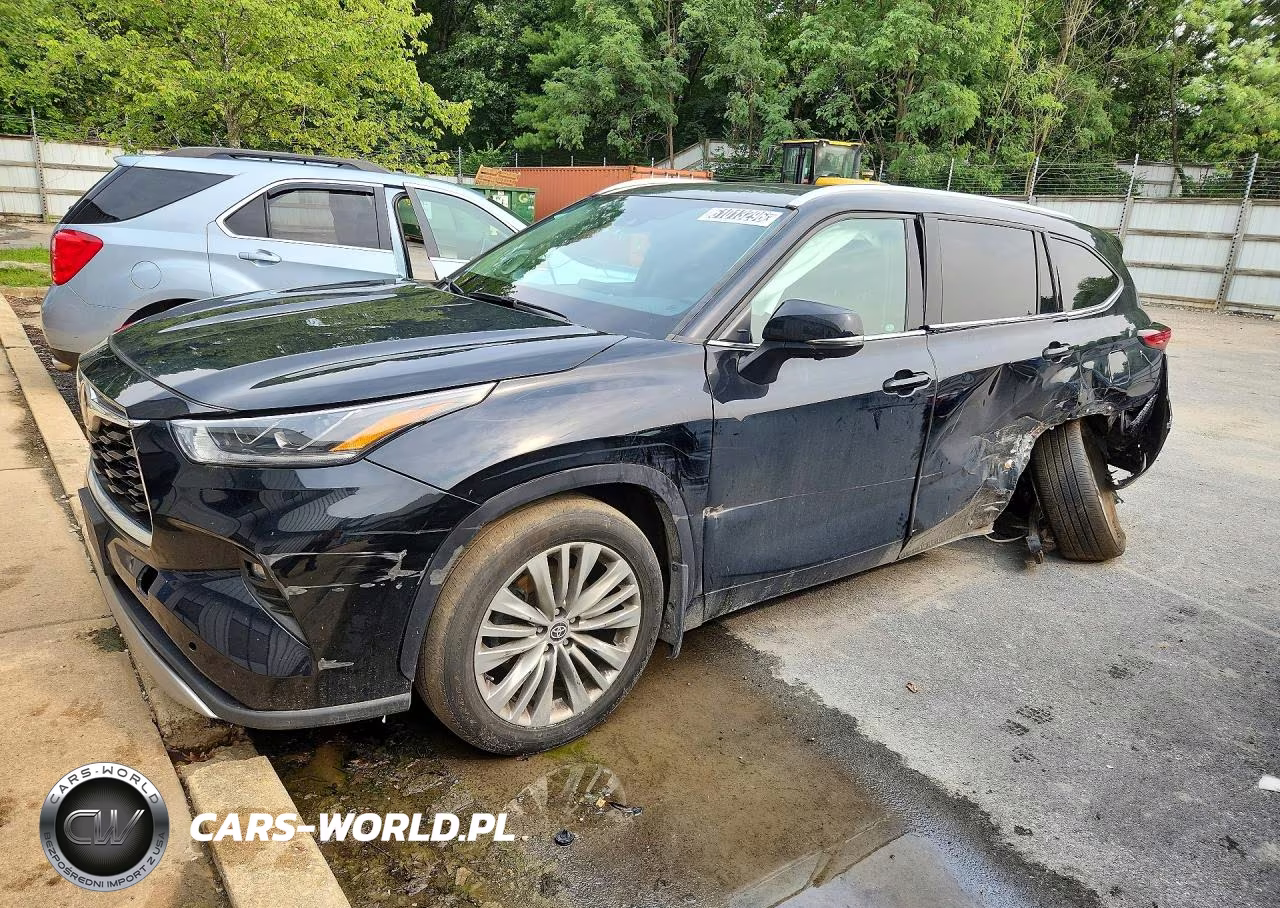 2023 Toyota Highlander Platinum