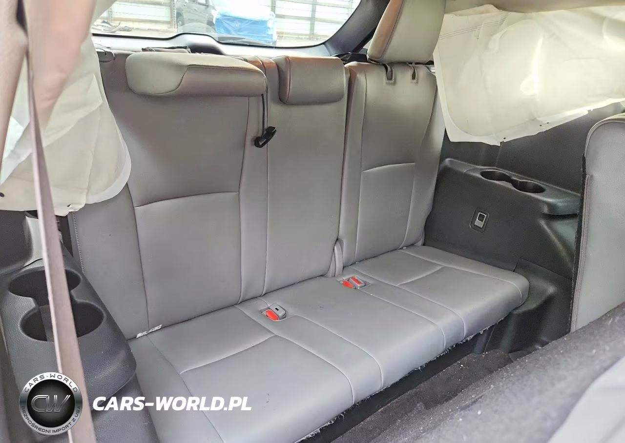 2023 Toyota Highlander Platinum VIN:5TDKDRBH8PS518515 - 10