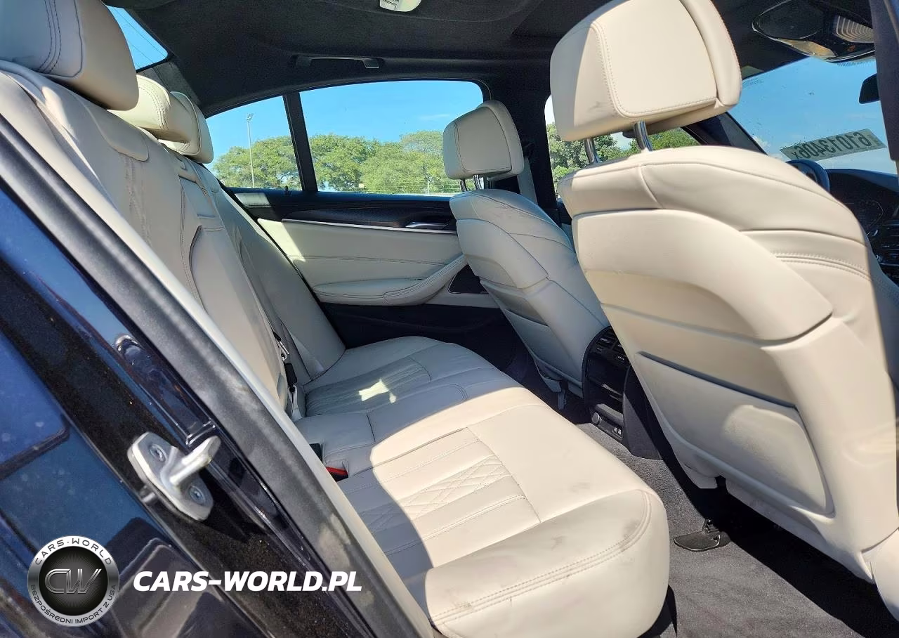 2022 BMW M550Xi VIN:WBA13BK02NCJ30613 - 10