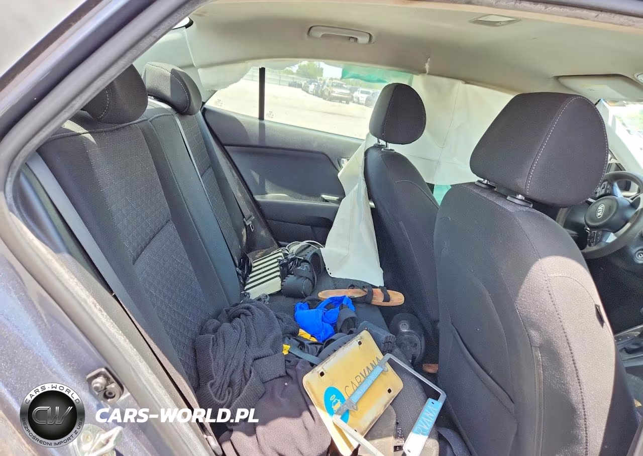 2019 Kia Rio S VIN:3KPA24AB3KE166853 - 10