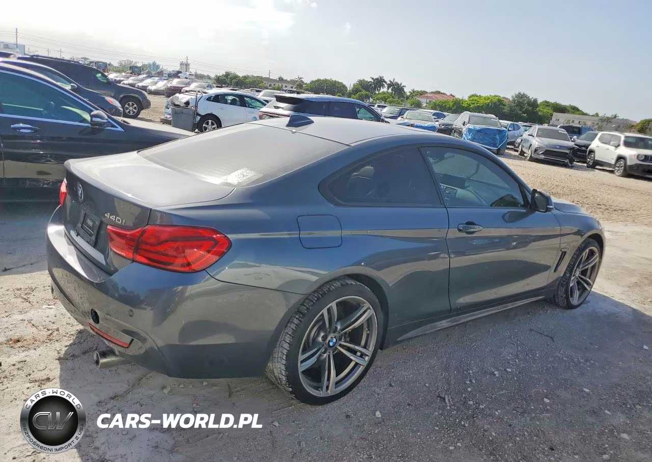 2018 BMW 440Xi VIN:WBA4W9C55JAF93961 - 3