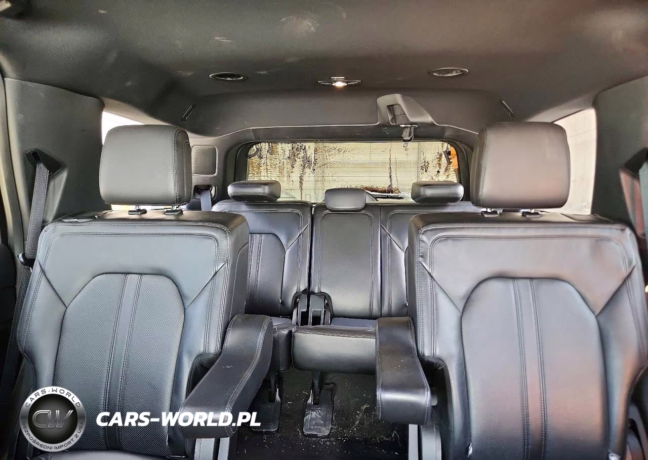 2018 Ford Expedition Limited VIN:1FMJU2AT9JEA60291 - 10