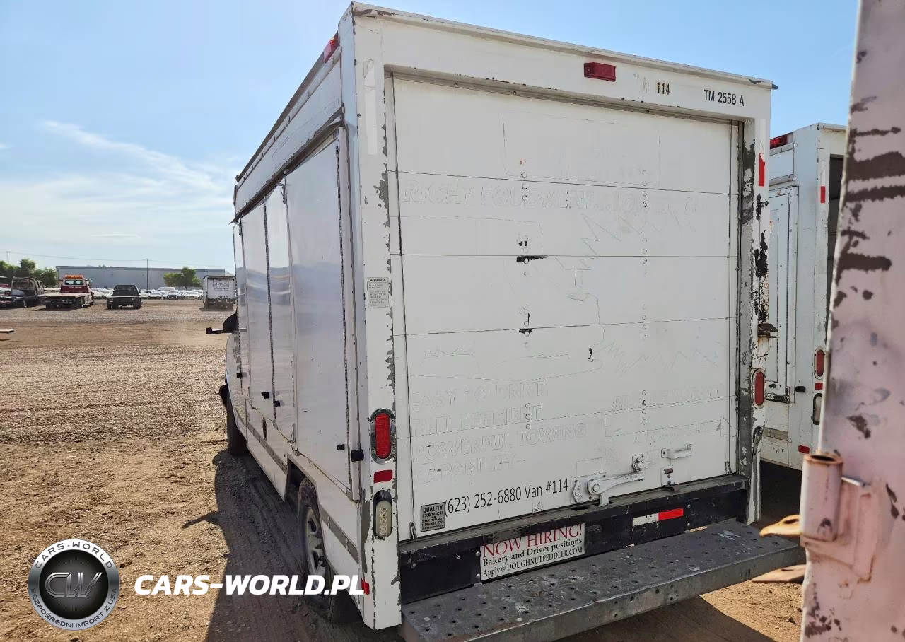 2007 GMC Savana Cutaway G3500 VIN:1GDGG31V471904729 - 6