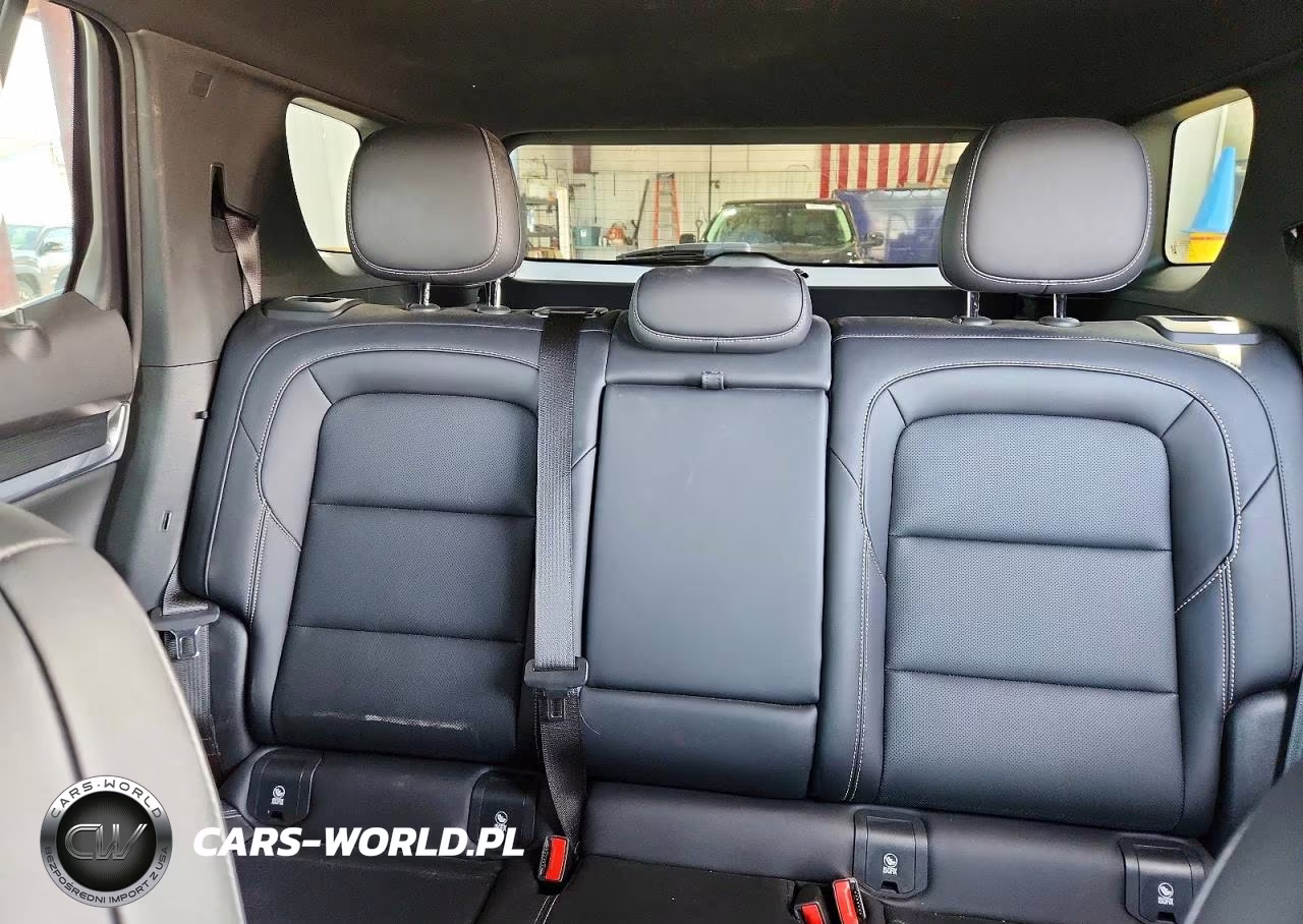 2025 GMC Terrain Elevation VIN:3GKALUEG9SL224337 - 10