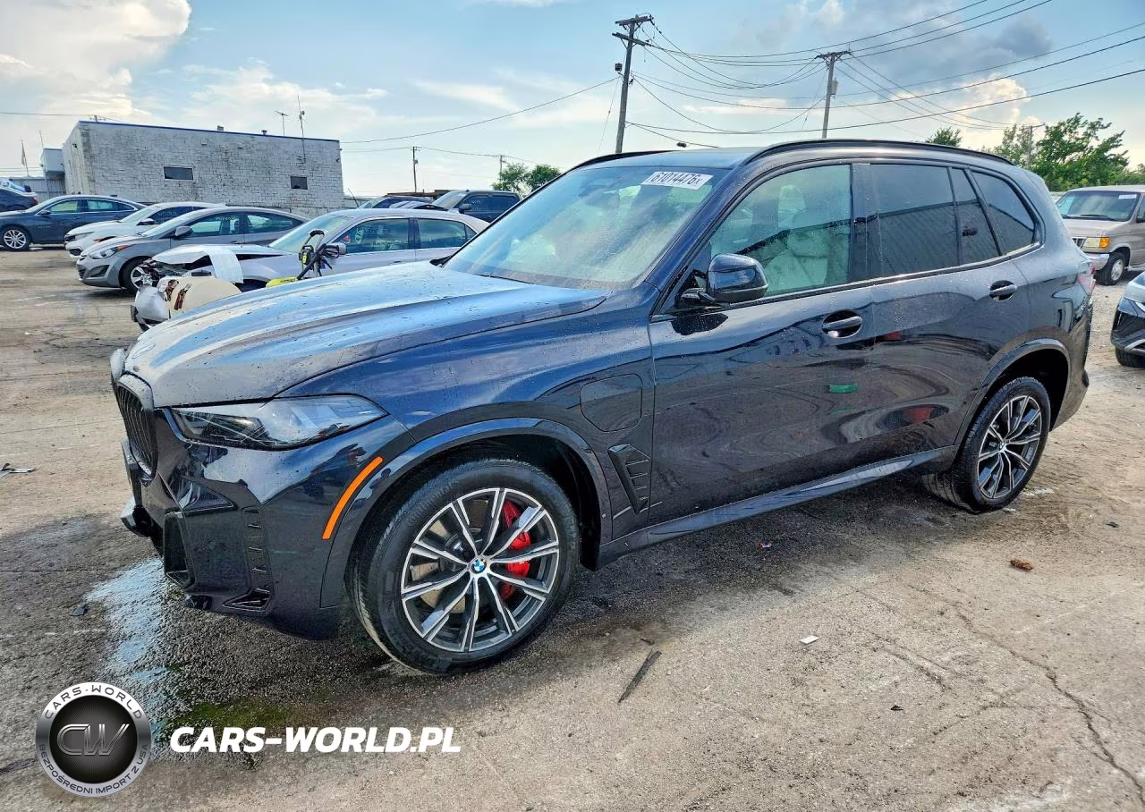 2026 BMW X5 xDrive50E – zdjęcie 1 z 13