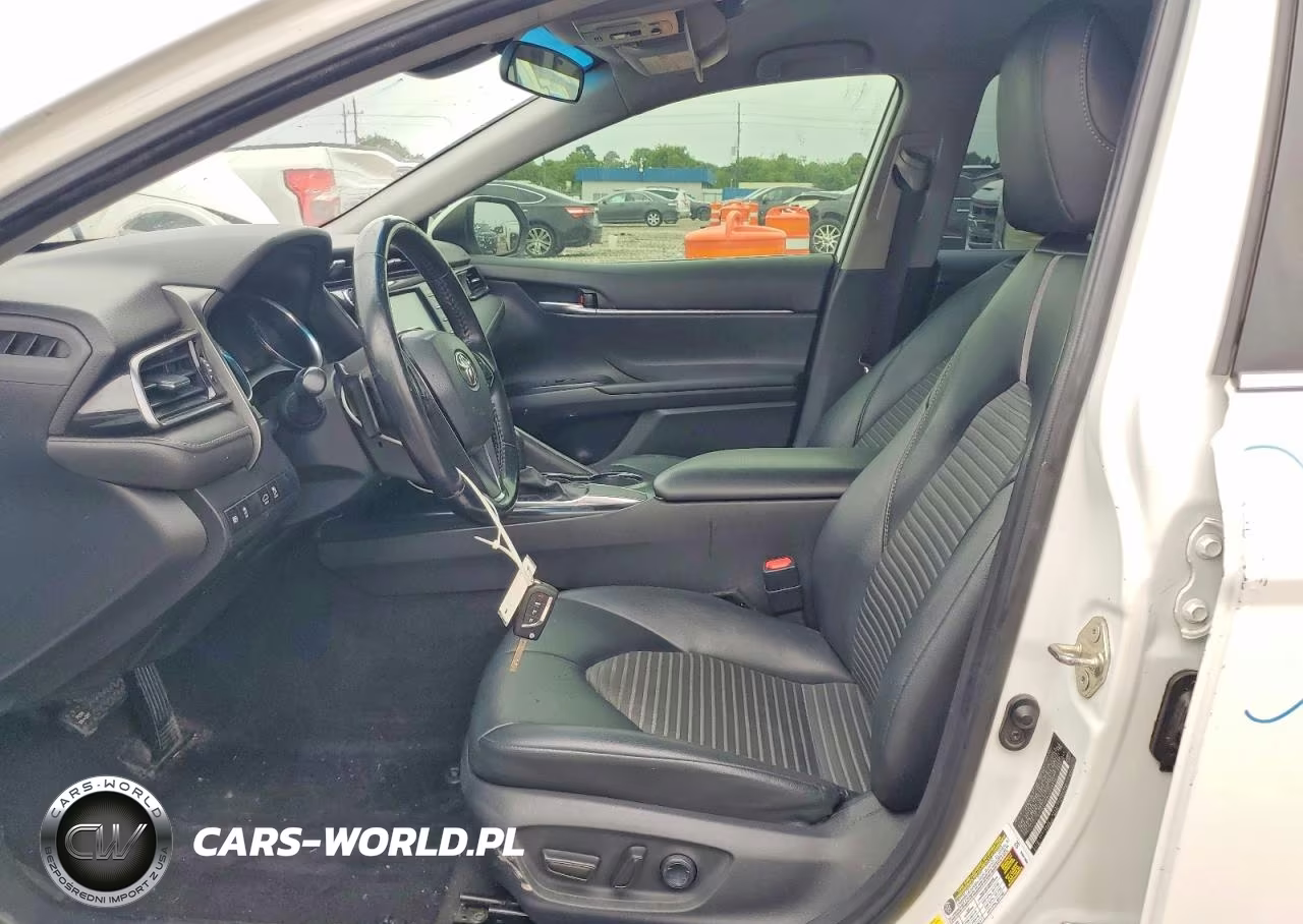 2020 Toyota Camry Se VIN:4T1G11AK8LU885218 - 7