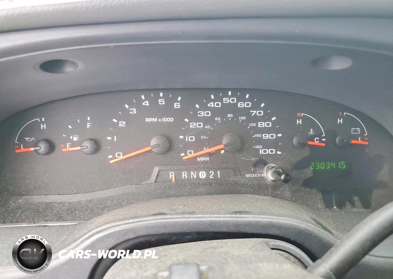 2006 Ford Econoline E350 Super Duty Wagon VIN:1FBSS31L96HB40740 - 9