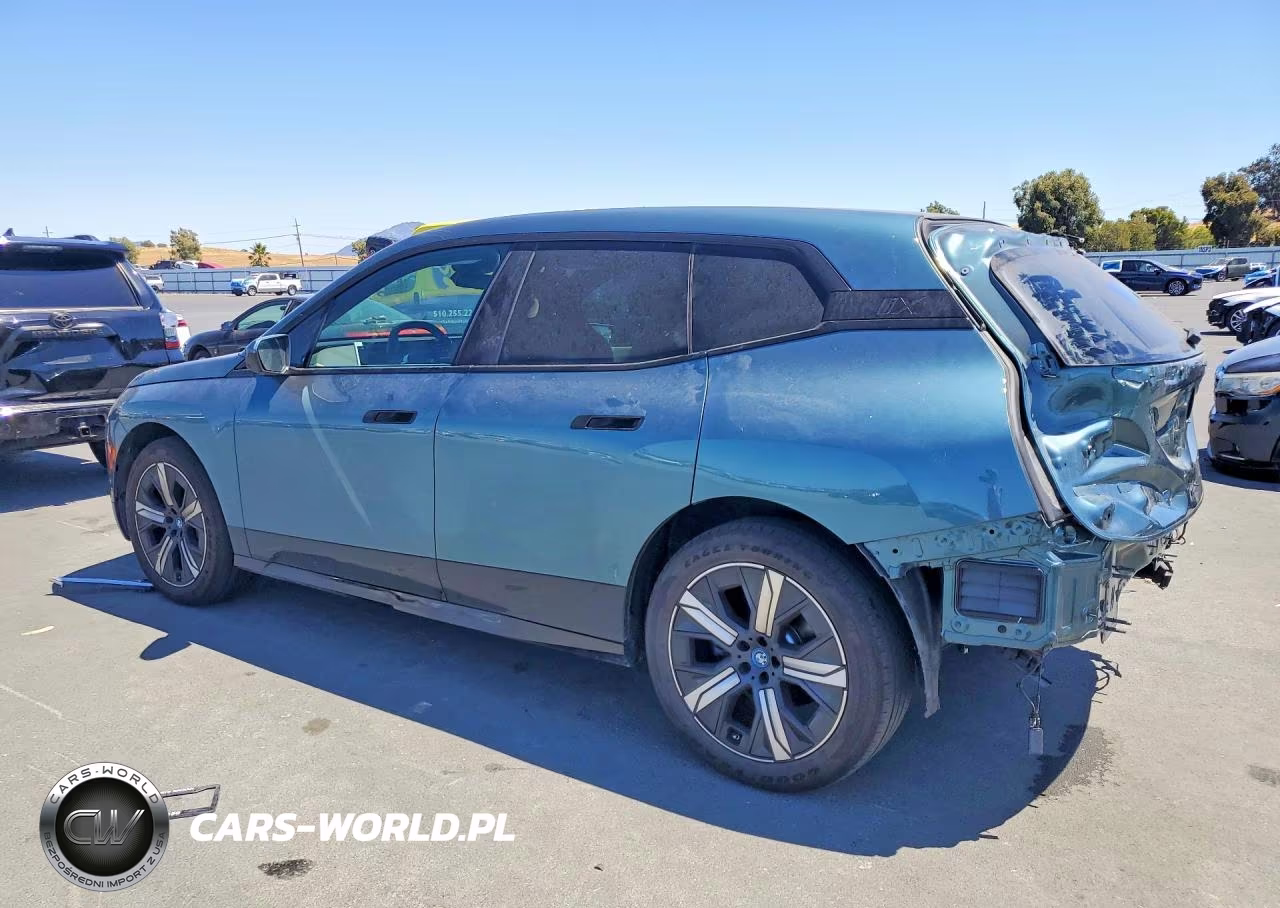 2025 BMW Ix xDrive50 VIN:WB523CF04SCT07743 - 2