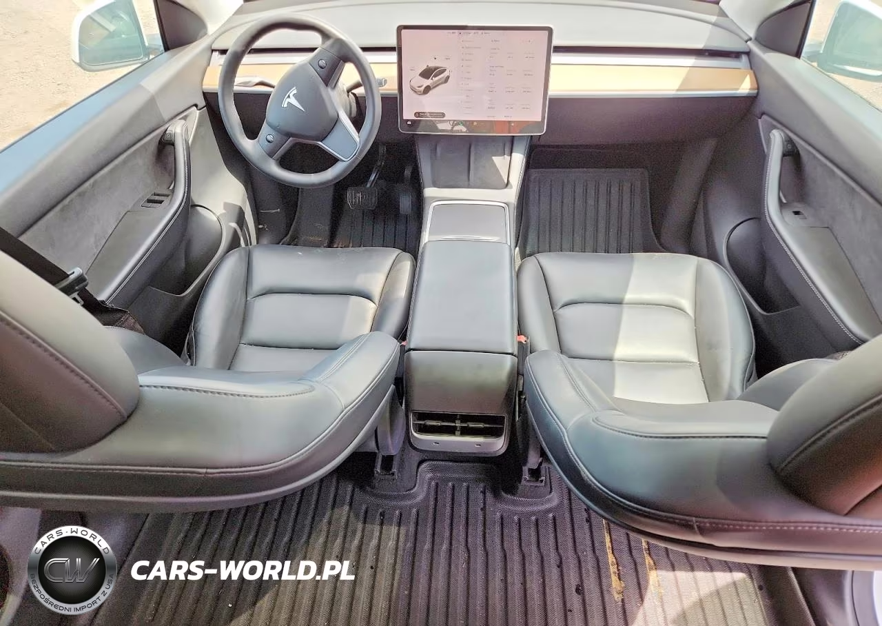 2021 Tesla Model Y VIN:5YJYGDED6MF192792 - 8
