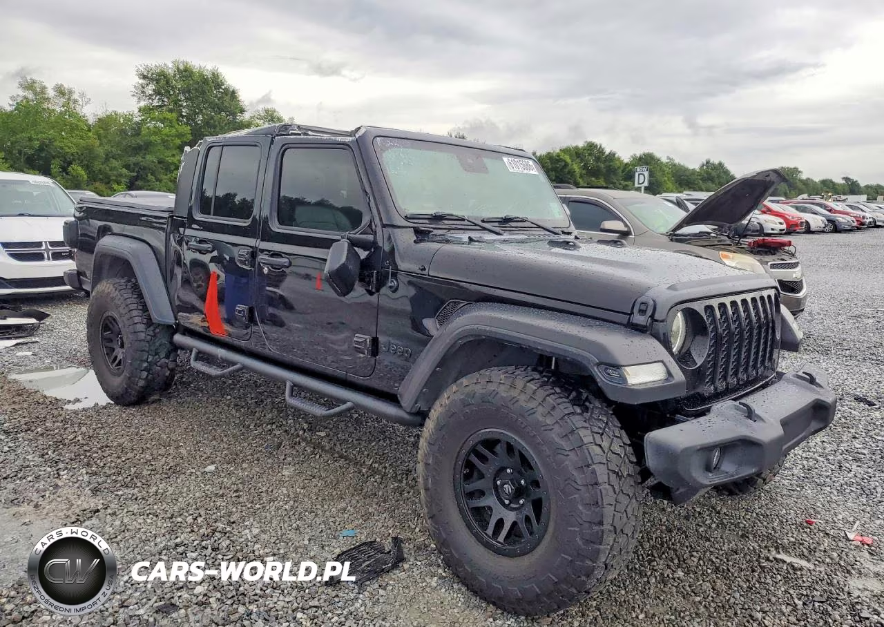 2020 Jeep Gladiator Sport VIN:1C6HJTAG2LL141773 - 4