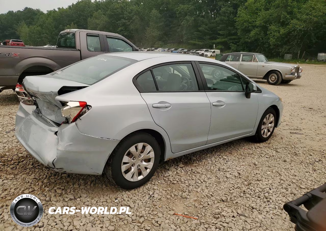 2012 Honda Civic Lx VIN:2HGFB2F59CH592468 - 3
