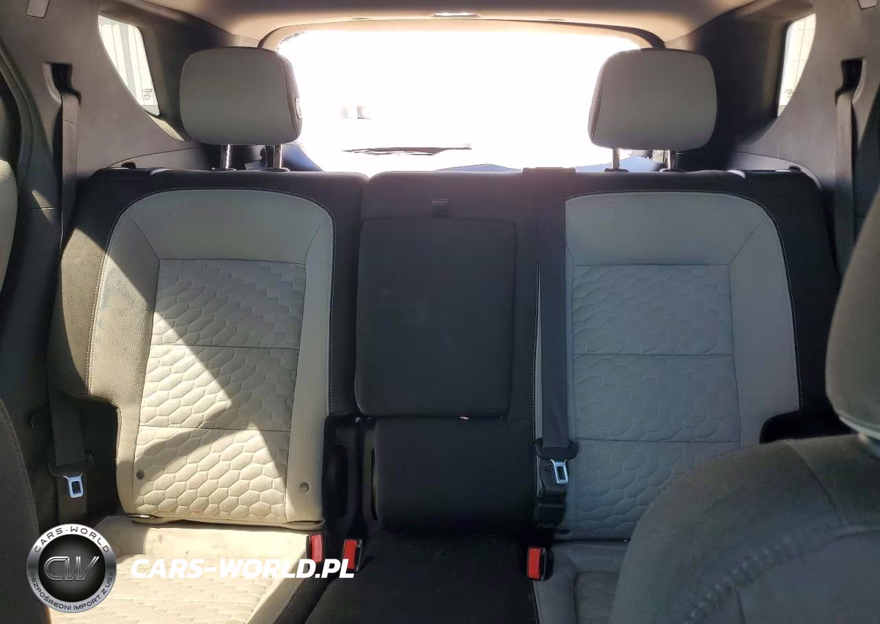 2019 Chevrolet Equinox Lt VIN:3GNAXUEV2KS542697 - 10