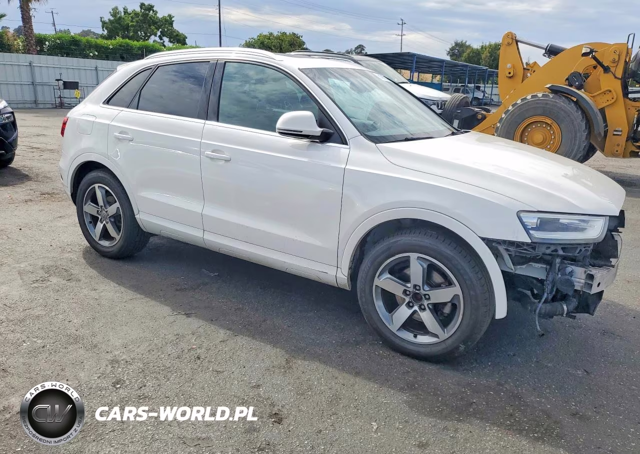 2015 Audi Q3 VIN:WA1EFCFS4FR011998 - 4