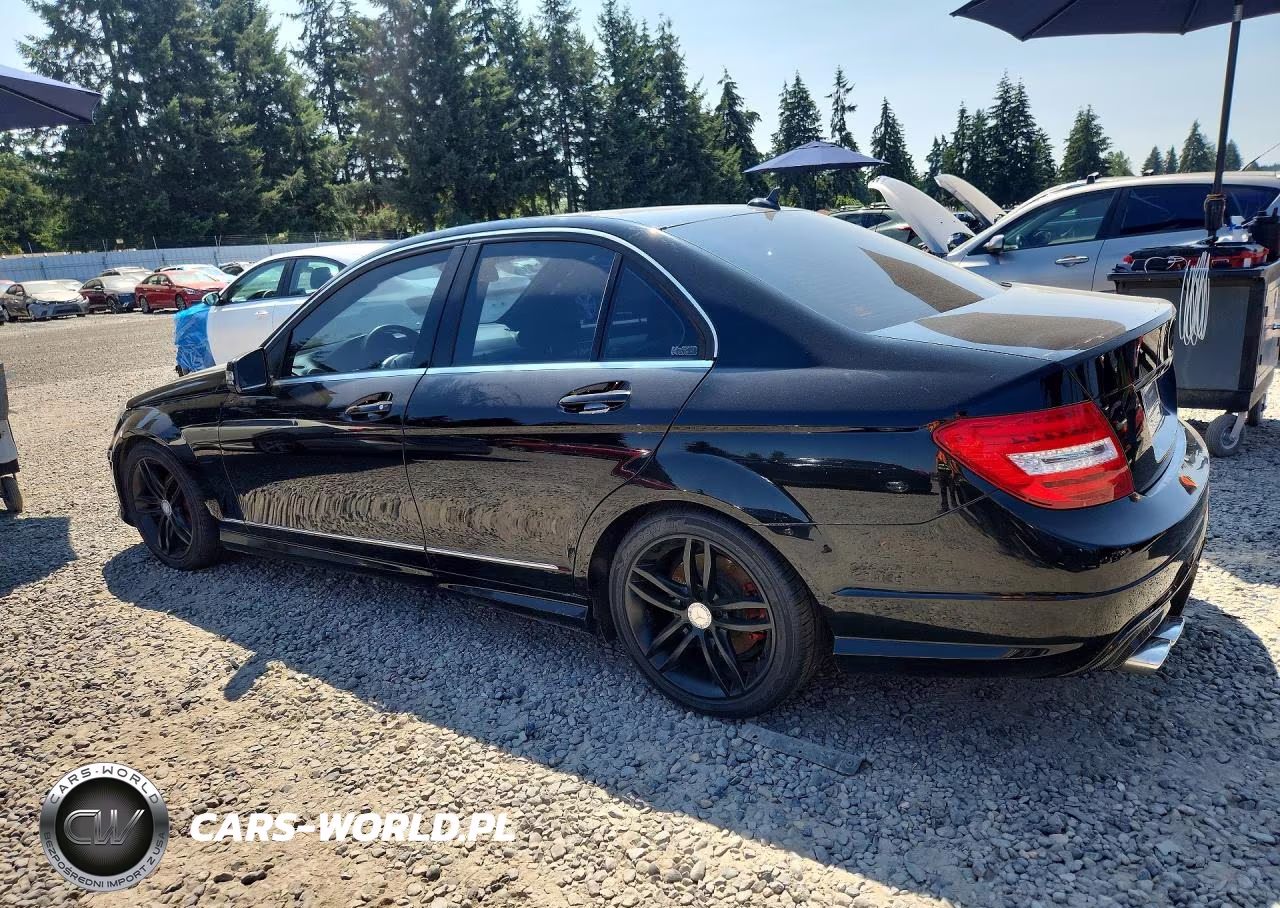 2013 Mercedes-Benz C 250 VIN:WDDGF4HB0DR286904 - 2
