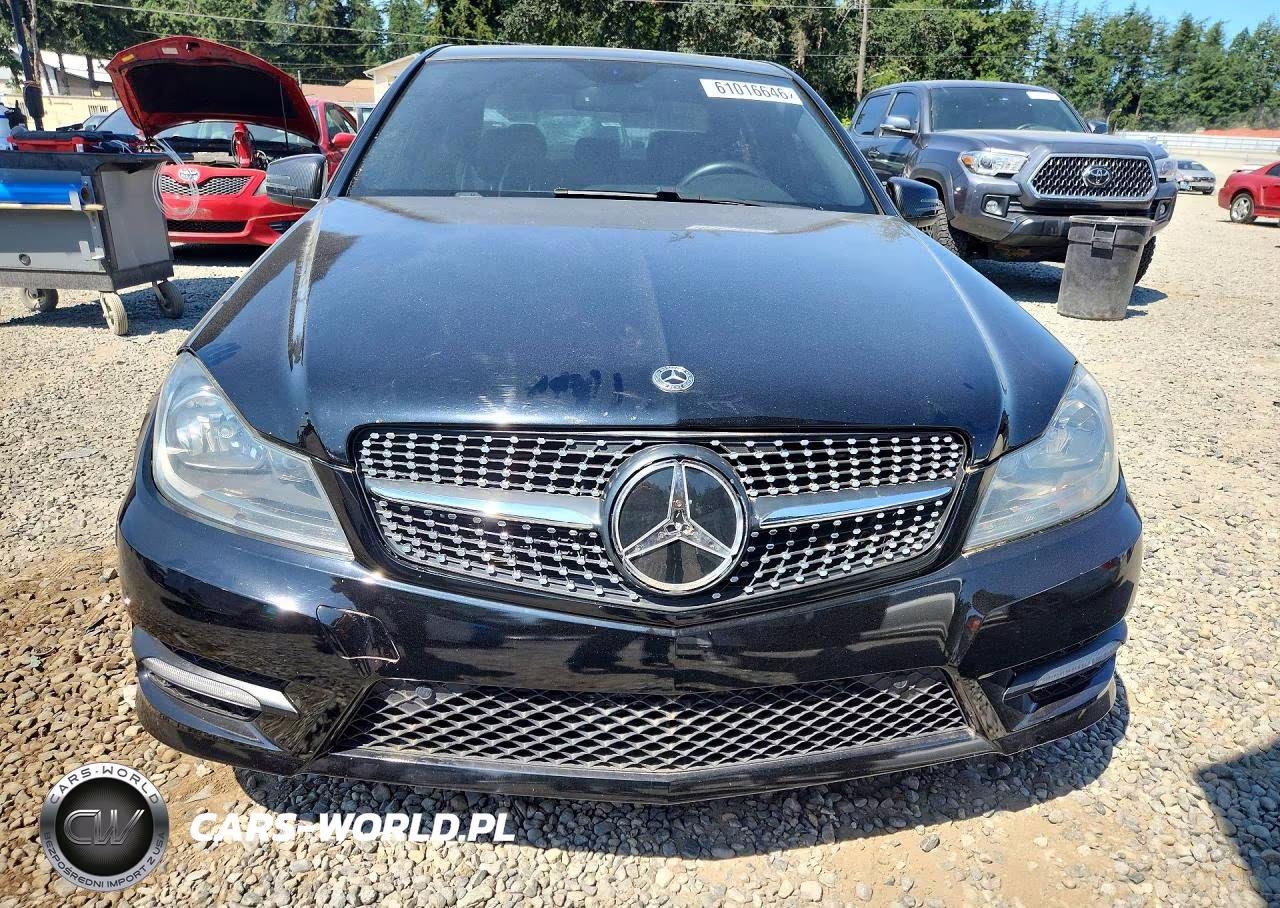 2013 Mercedes-Benz C 250 VIN:WDDGF4HB0DR286904 - 5