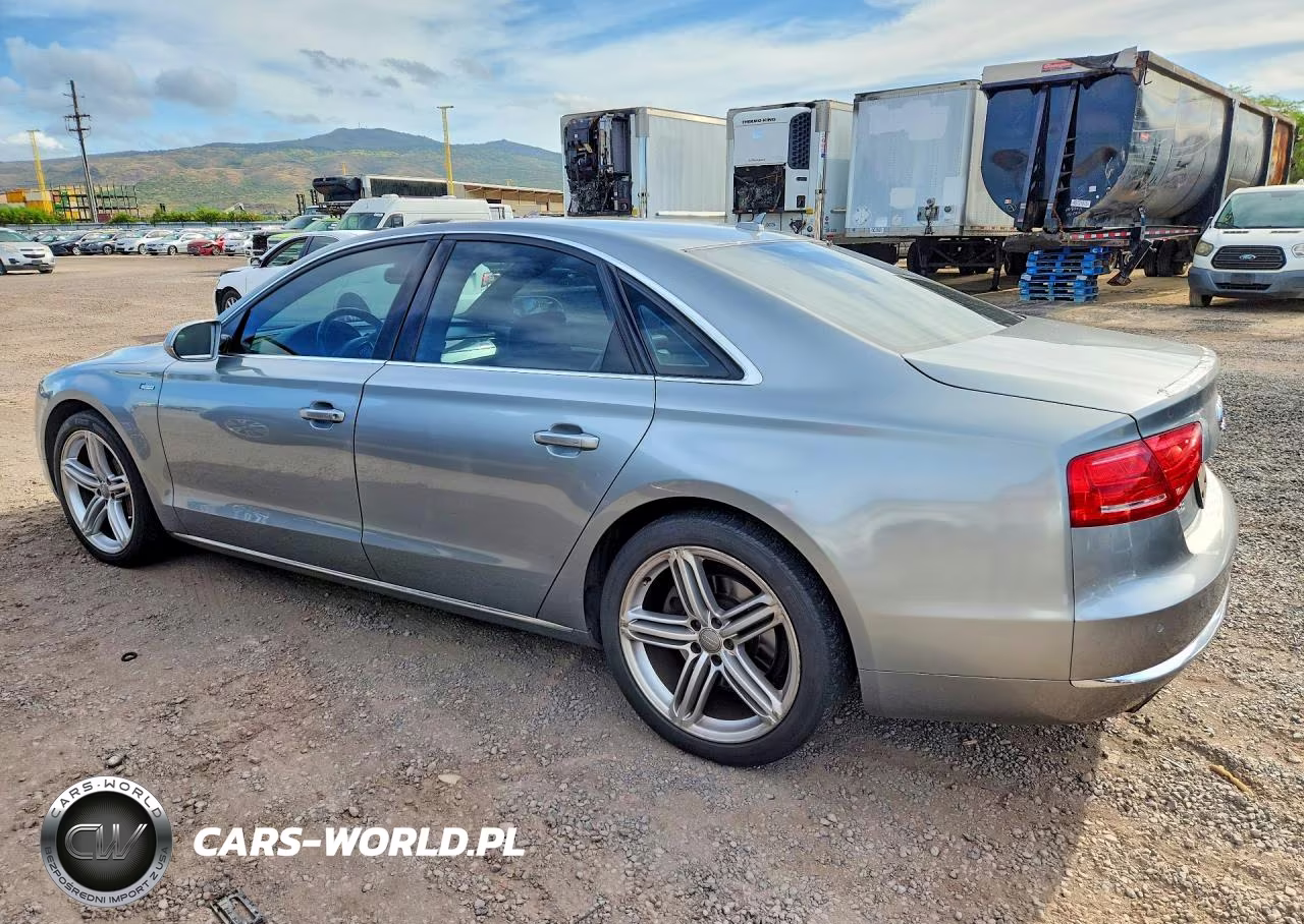 2013 Audi A8 Quattro VIN:WAUAGAFD4DN000850 - 2