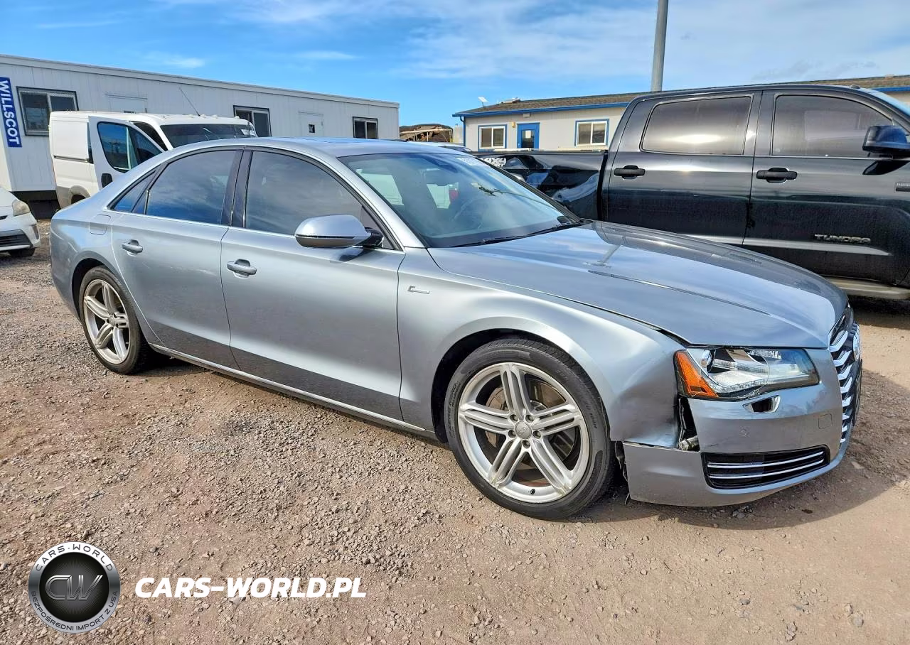 2013 Audi A8 Quattro VIN:WAUAGAFD4DN000850 - 4