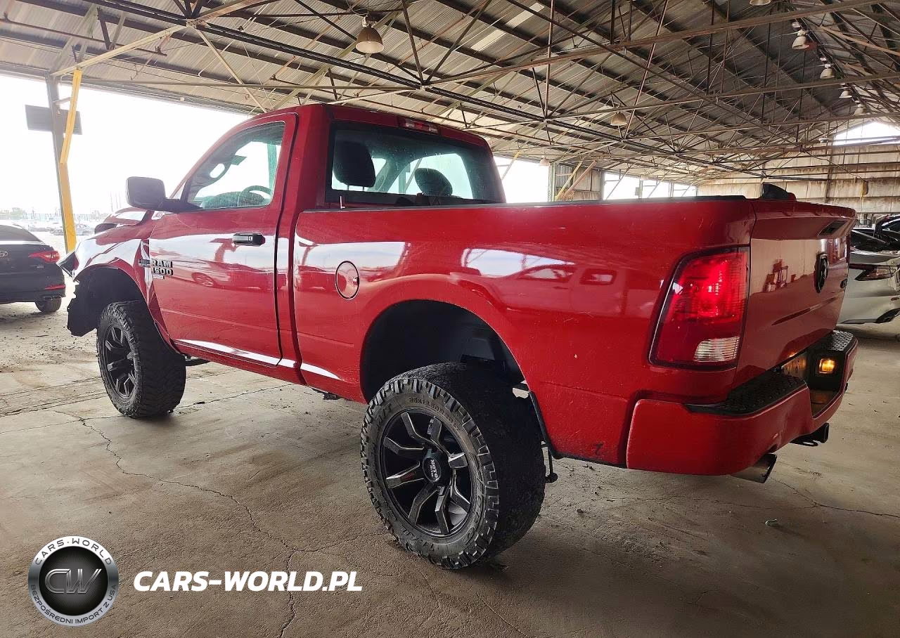 2019 Ram 1500 Classic Tradesman VIN:3C6JR7AT2KG512313 - 2