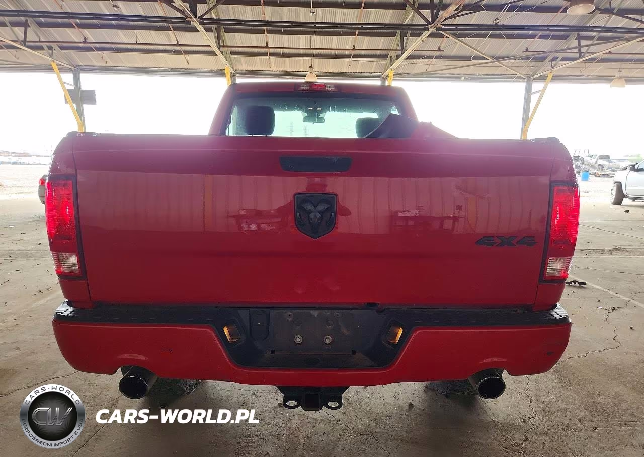 2019 Ram 1500 Classic Tradesman VIN:3C6JR7AT2KG512313 - 6