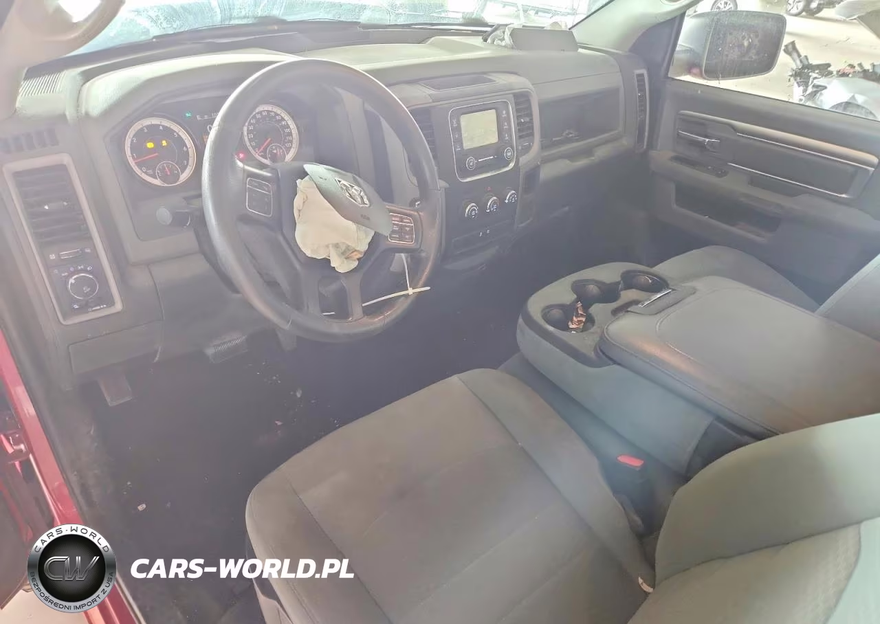 2019 Ram 1500 Classic Tradesman VIN:3C6JR7AT2KG512313 - 8