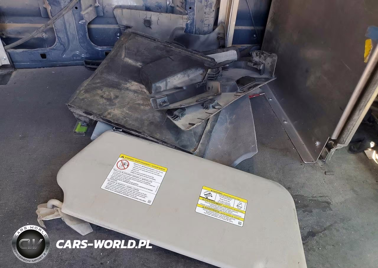 2019 Ford Transit T-250 VIN:1FTYR3XM1KKB33795 - 13