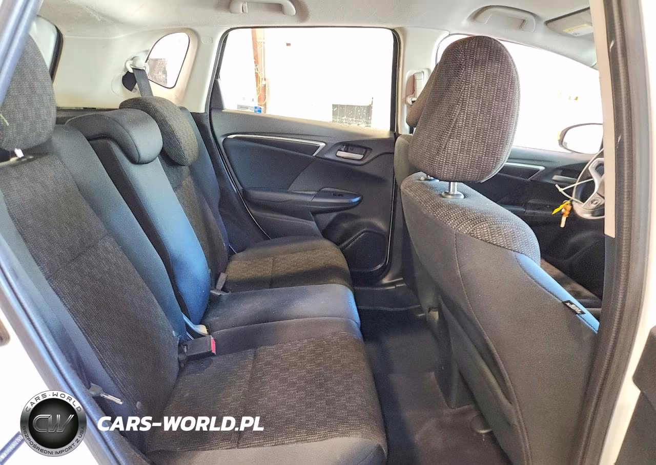 2016 Honda Fit Lx VIN:JHMGK5H59GX027512 - 10