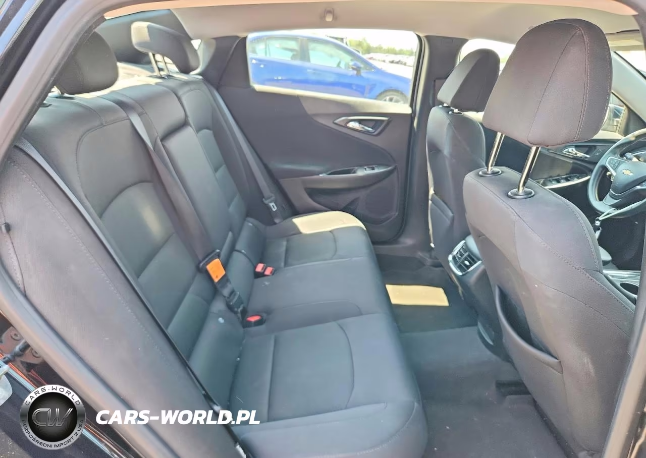 2017 Chevrolet Malibu Lt VIN:1G1ZE5ST0HF209060 - 10