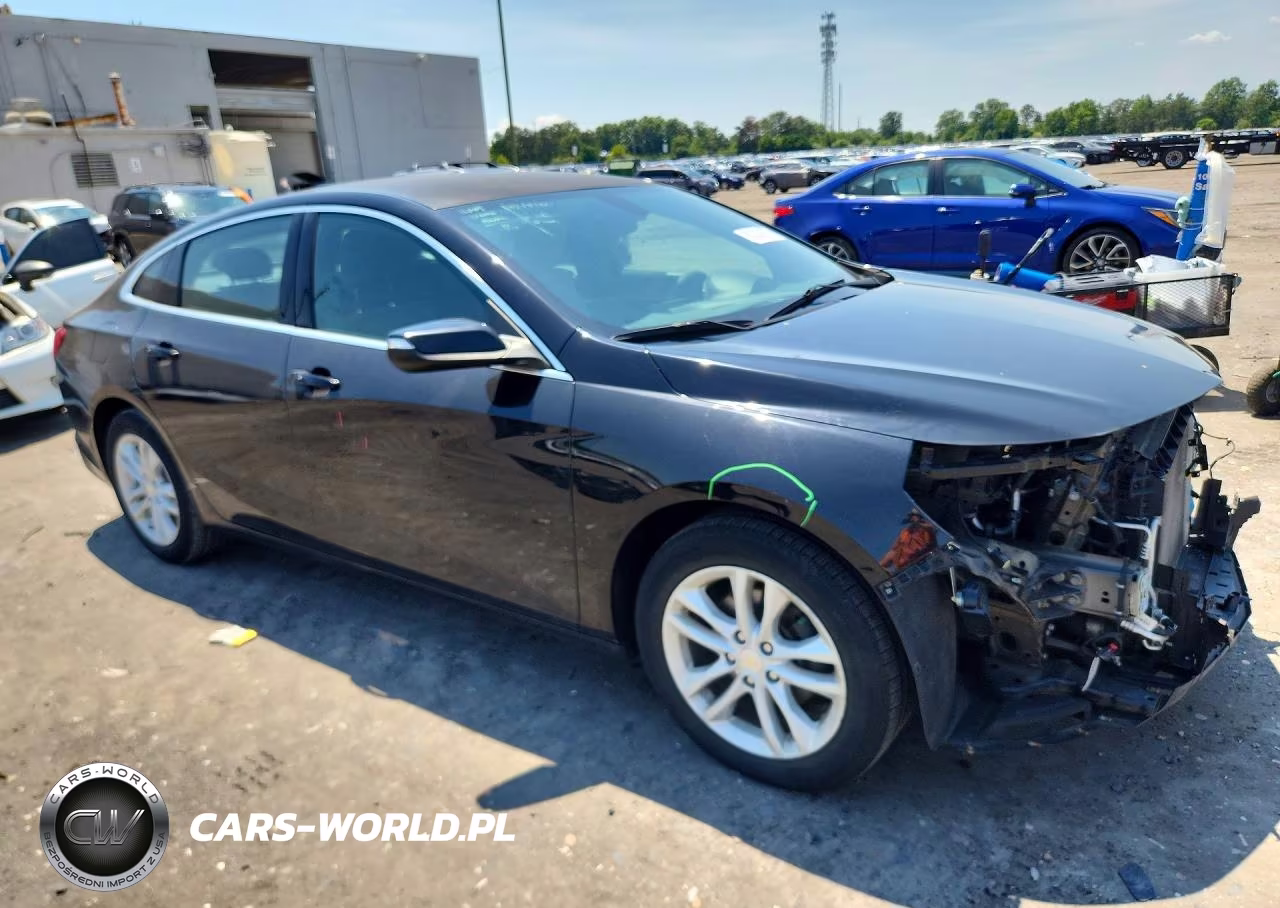 2017 Chevrolet Malibu Lt VIN:1G1ZE5ST0HF209060 - 4