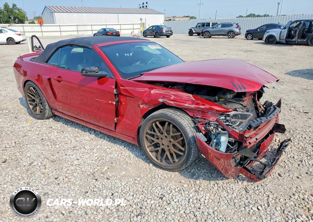2013 Ford Mustang VIN:1ZVBP8EM9D5211346 - 4