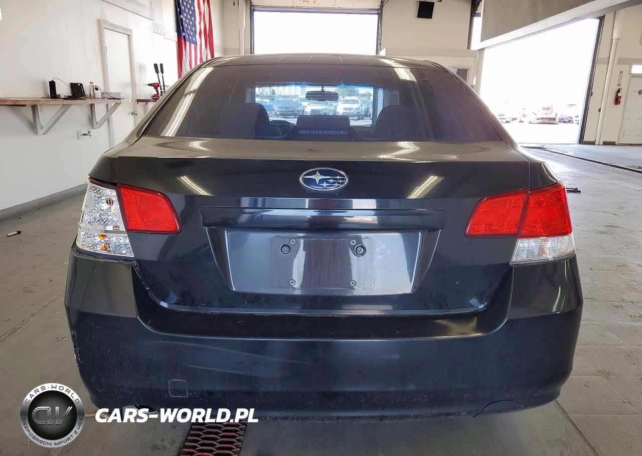 2010 Subaru Legacy 2.5I Premium VIN:4S3BMBC63A3210777 - 6