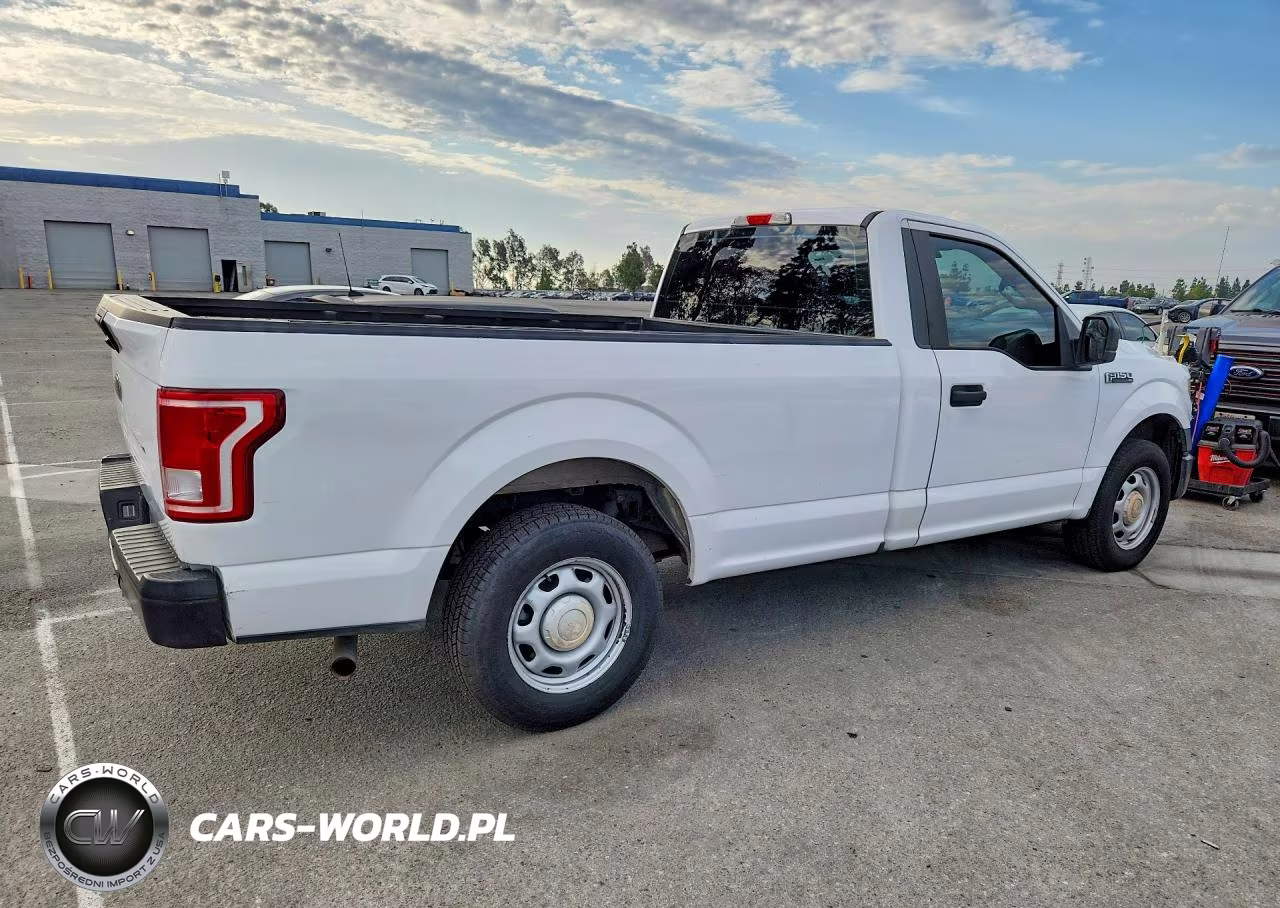 2015 Ford F150 VIN:1FTMF1C88FKE52461 - 3