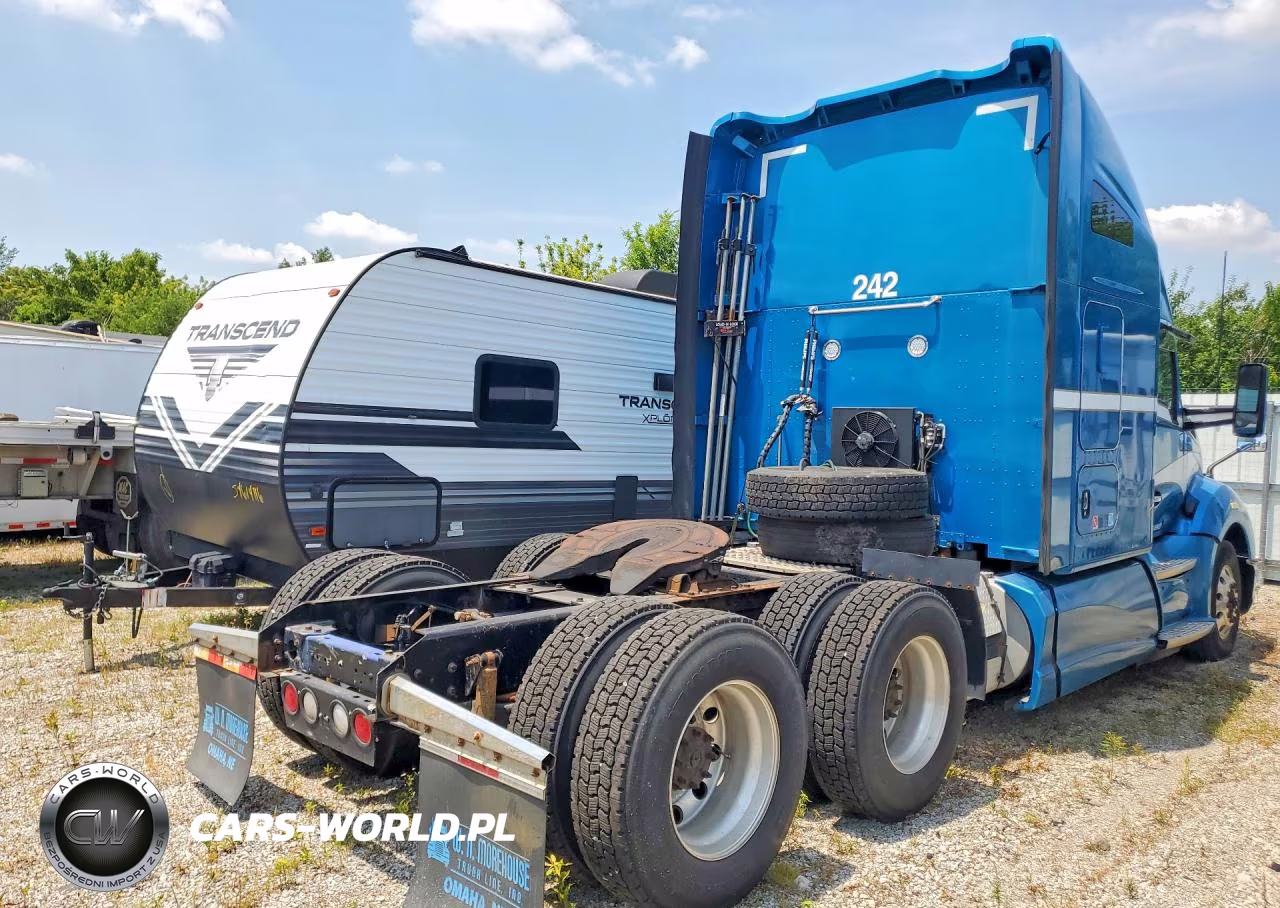 2016 Kenworth Construction T680 VIN:1XKYD49X4GJ499439 - 3
