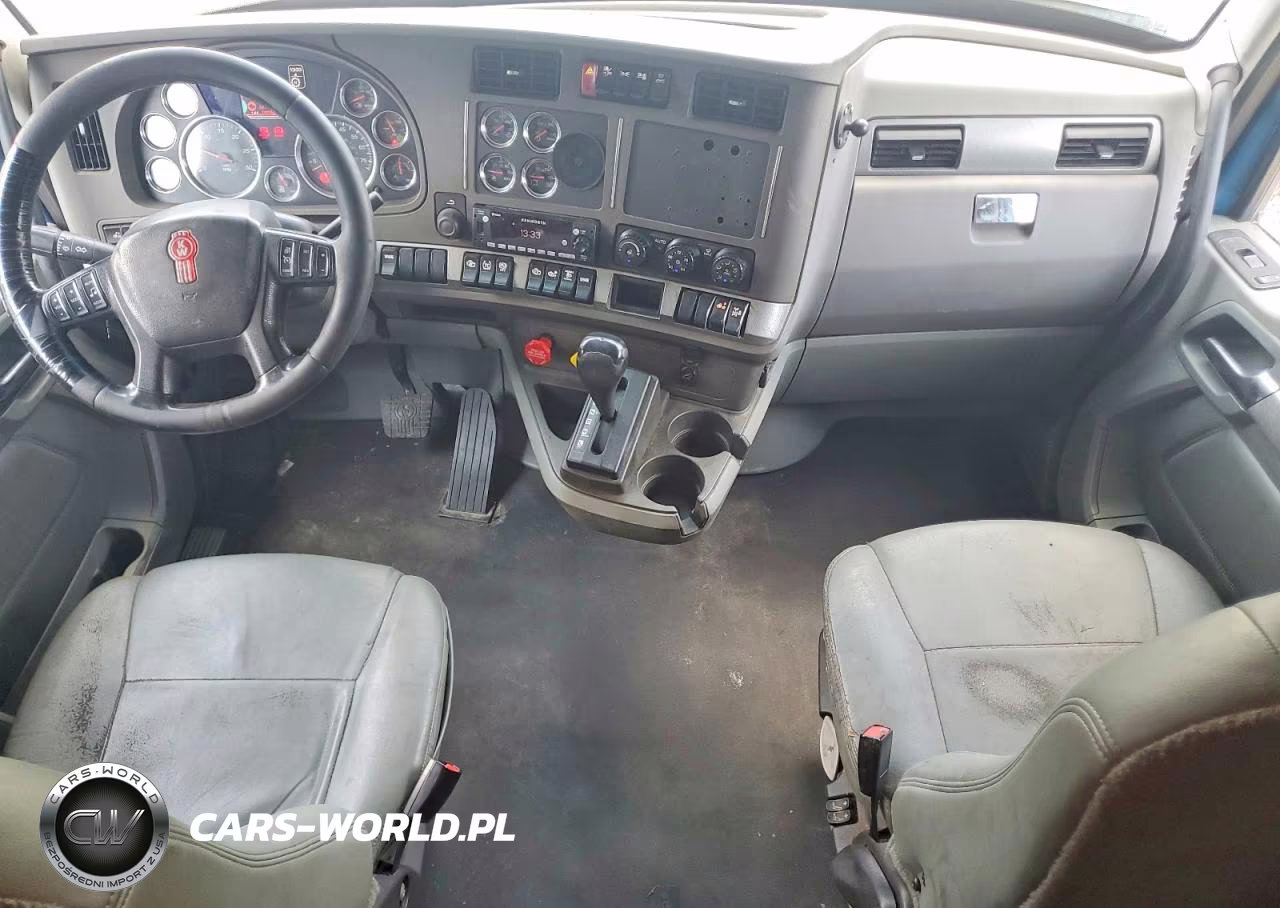2016 Kenworth Construction T680 VIN:1XKYD49X4GJ499439 - 8