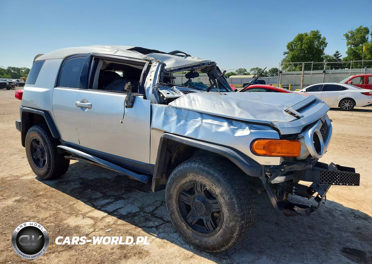 2007 Toyota Fj Cruiser Base VIN:JTEZU11F570011702 - 4