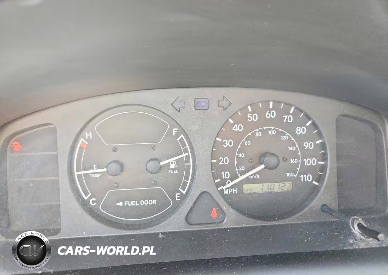 2001 Toyota Corolla Ce VIN:2T1BR12E61C401105 - 9