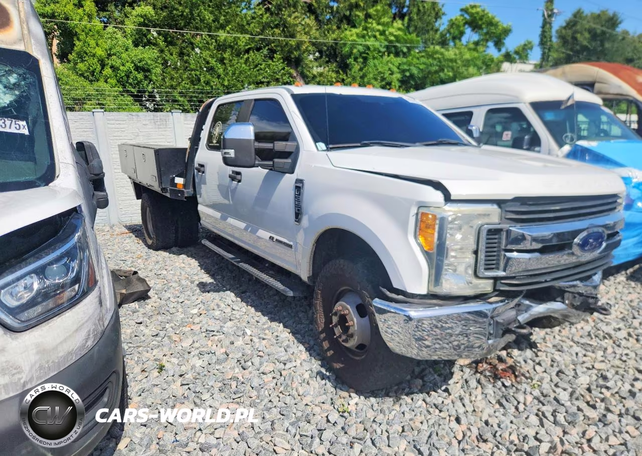 2017 Ford F350 Super Duty VIN:1FD8W3HT9HED03788 - 4