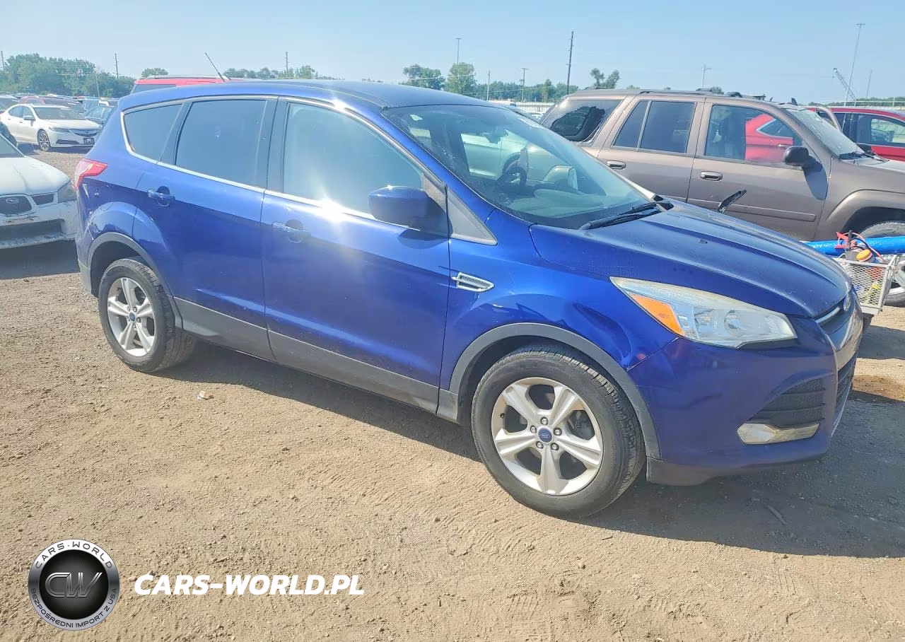2015 Ford Escape Se VIN:1FMCU0G74FUC60192 - 4