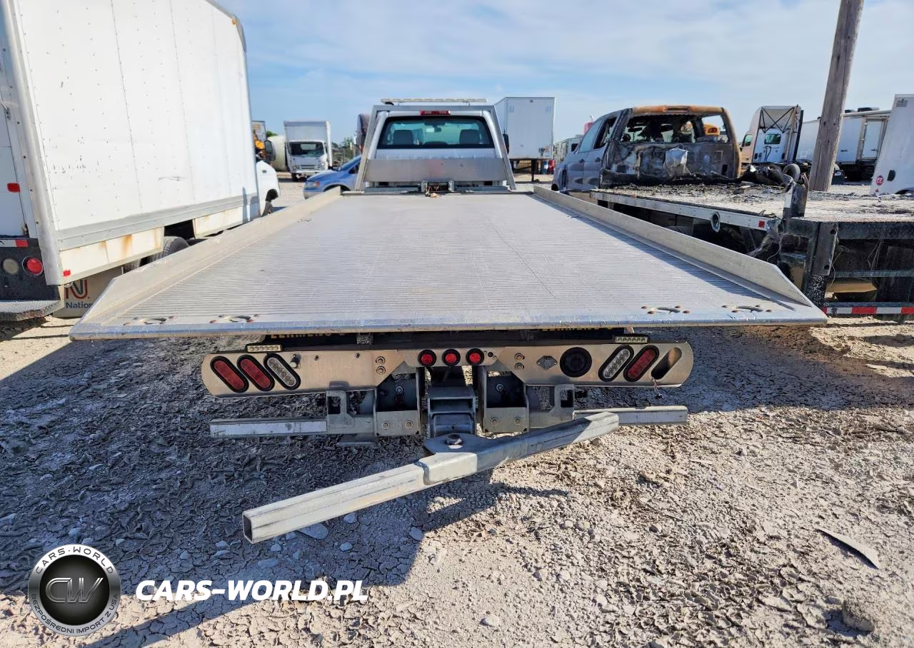 2022 Chevrolet Silverado Rollback Truck VIN:1HTKHPVM7NH643799 - 6