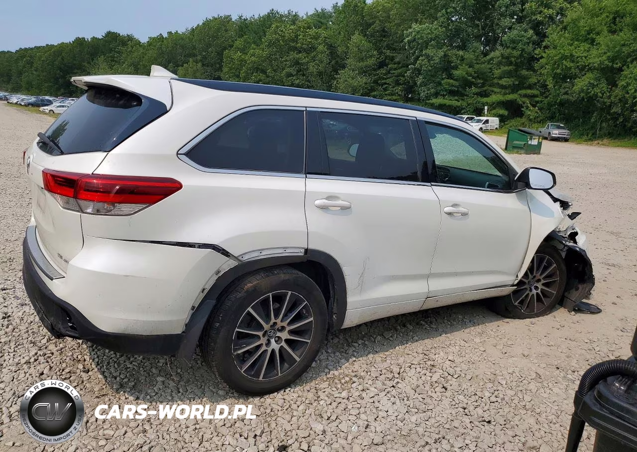 2017 Toyota Highlander Se VIN:5TDJZRFH3HS517684 - 3