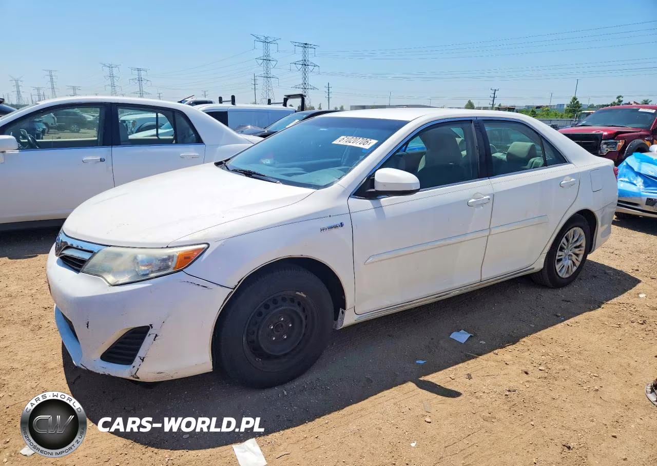 2013 Toyota Camry Hybrid Le