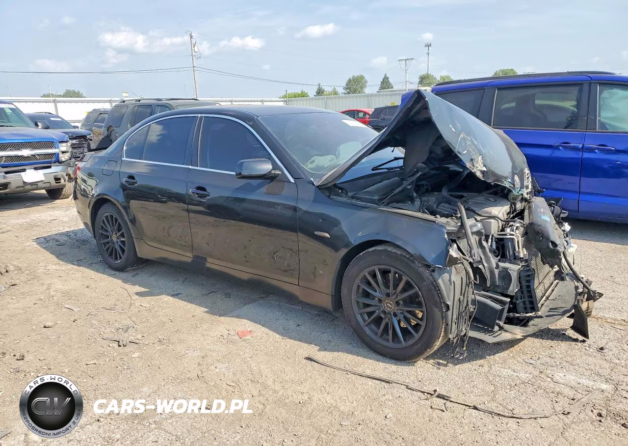 2007 BMW 525 Xi VIN:WBANF33597CW69466 - 4
