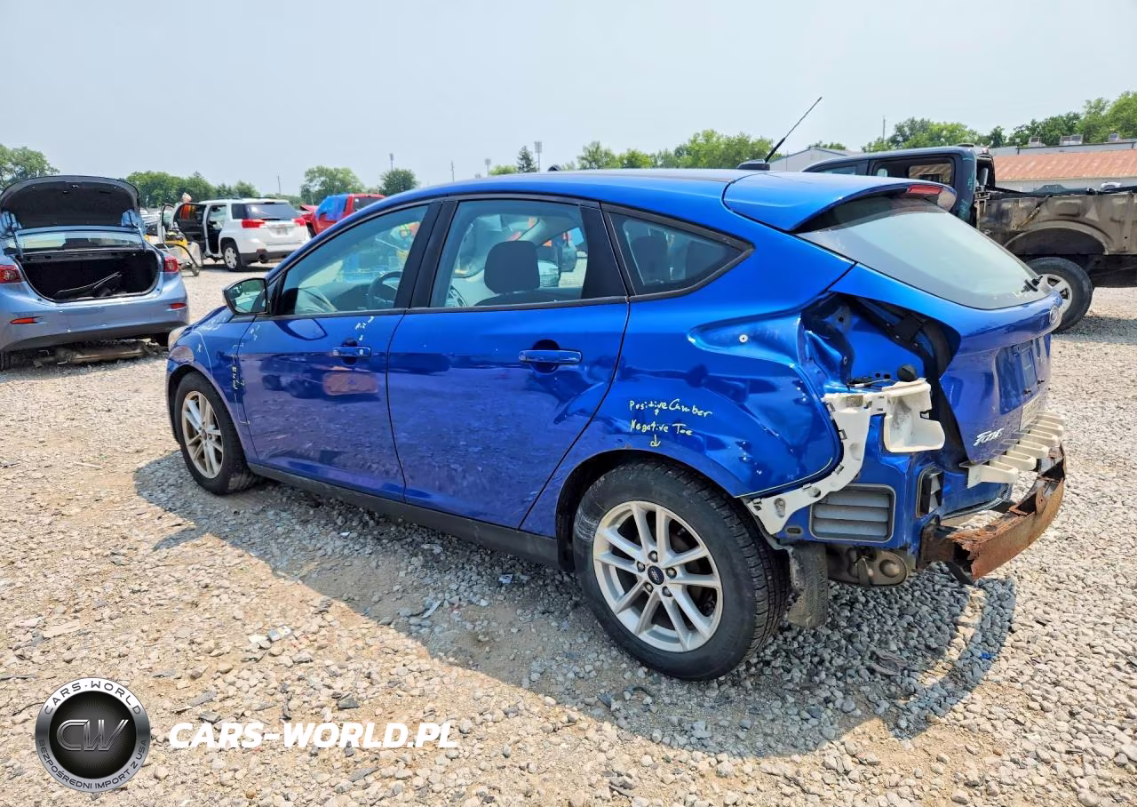 2018 Ford Focus Se VIN:1FADP3K24JL317668 - 2