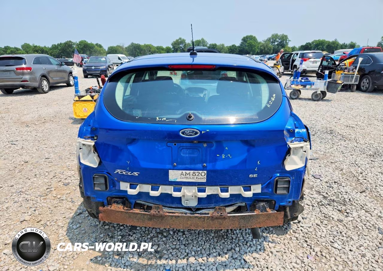 2018 Ford Focus Se VIN:1FADP3K24JL317668 - 6