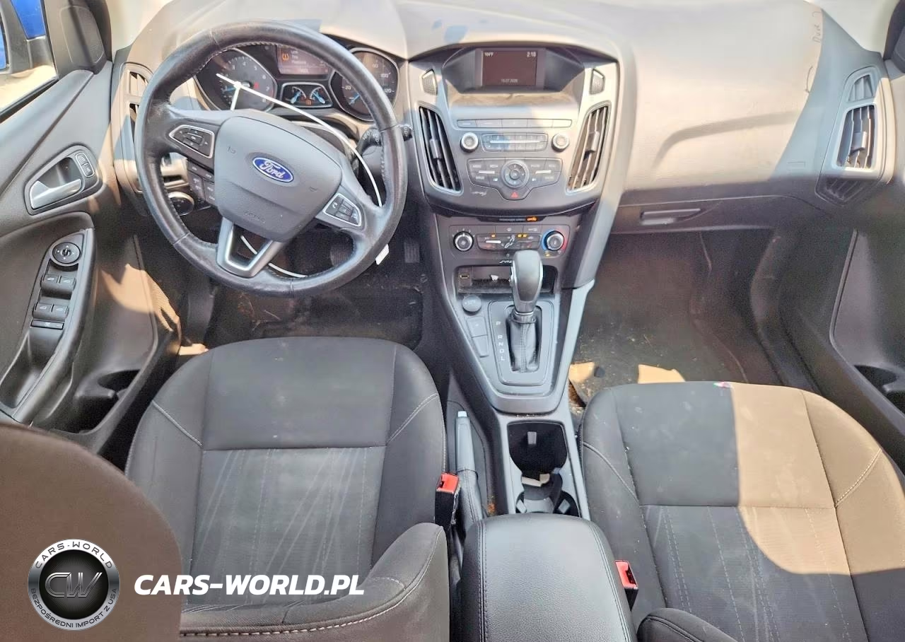 2018 Ford Focus Se VIN:1FADP3K24JL317668 - 8