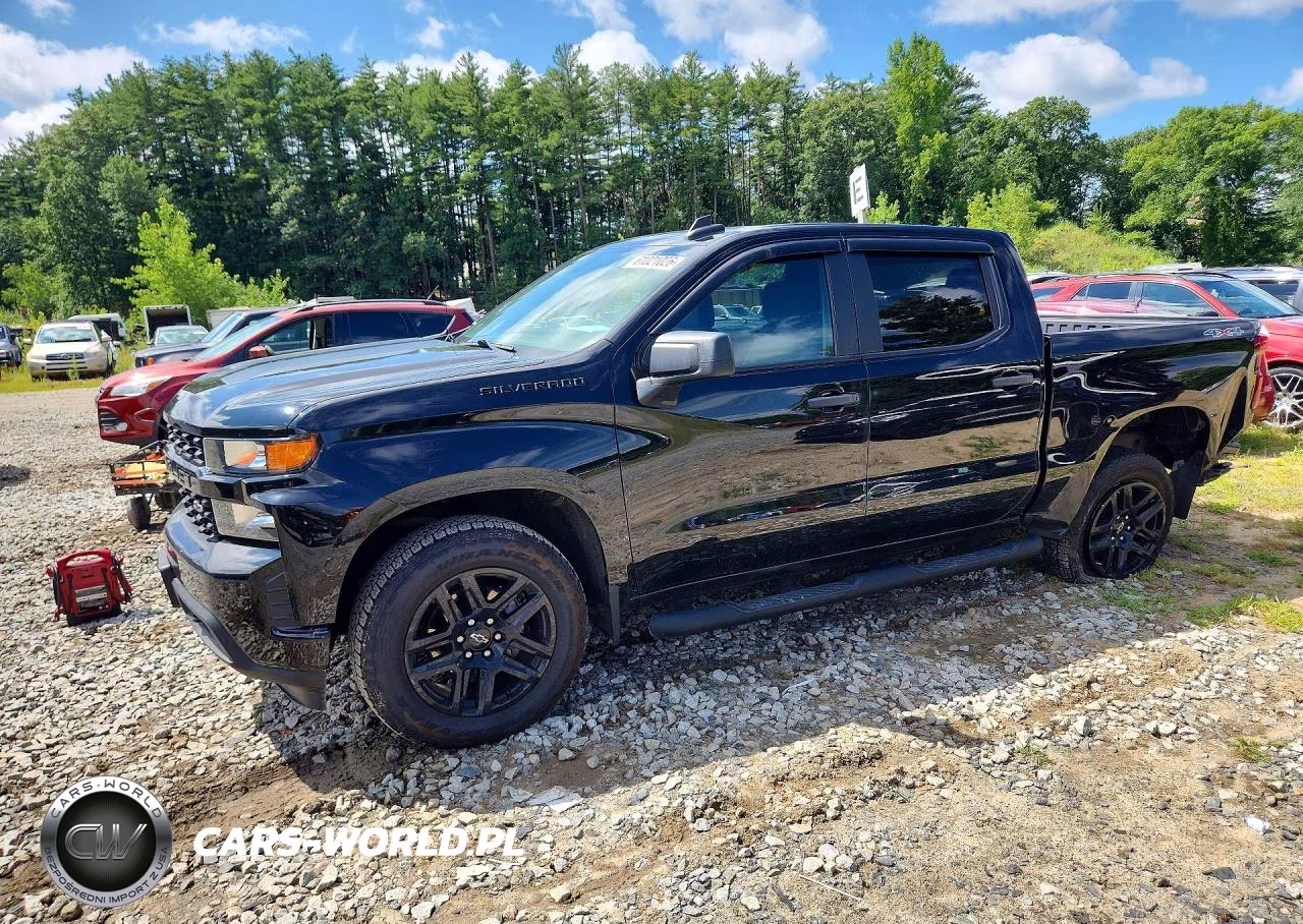 2021 Chevrolet Silverado K1500 Custom