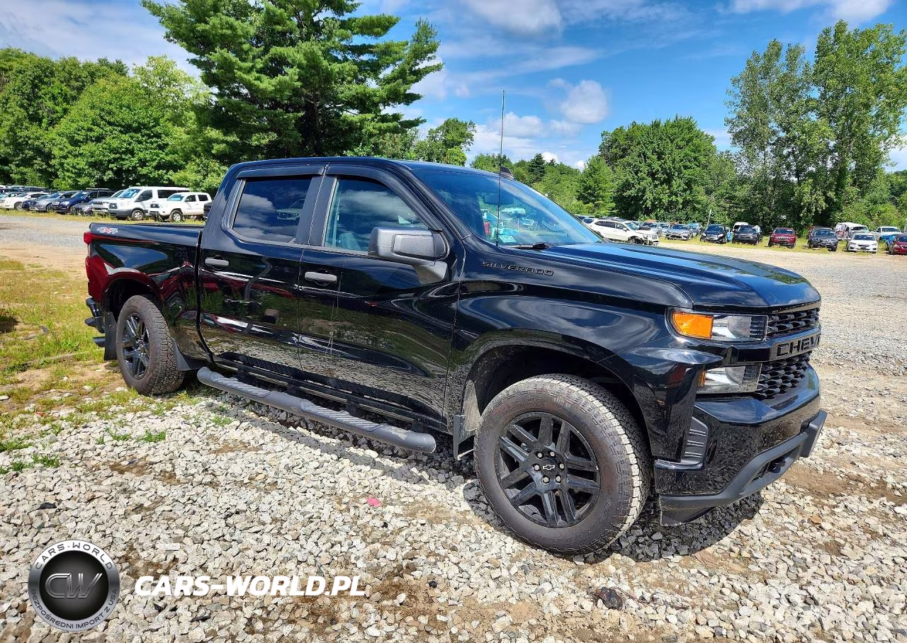 2021 Chevrolet Silverado K1500 Custom VIN:1GCPYBEK1MZ345410 - 4