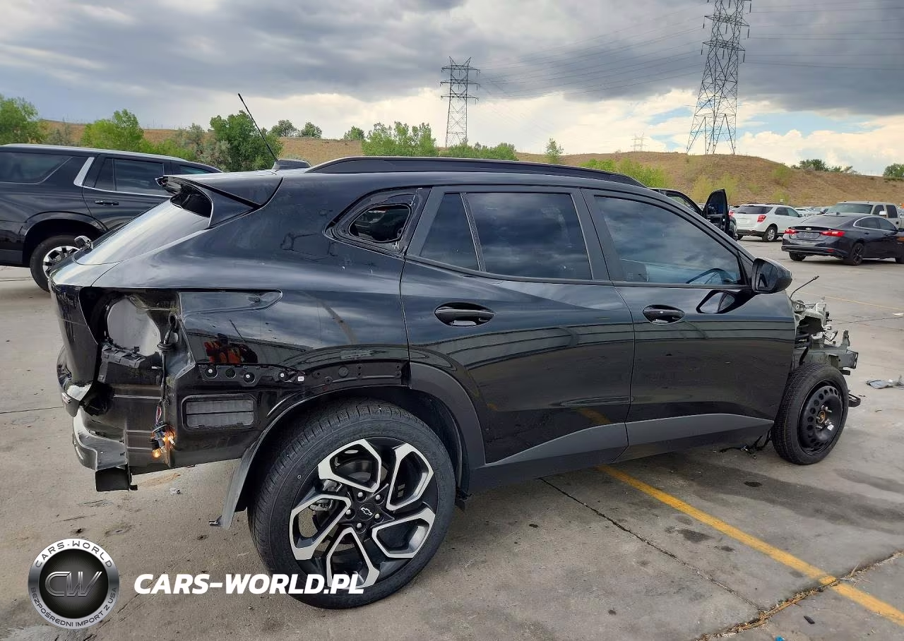 2024 Chevrolet Trax 2Rs VIN:KL77LJE21RC021891 - 3