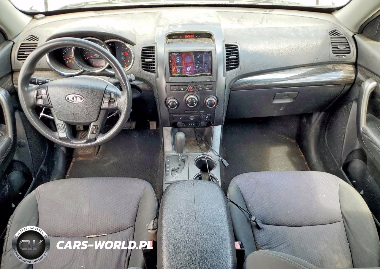 2012 Kia Sorento VIN:5XYKT3A64CG265930 - 8