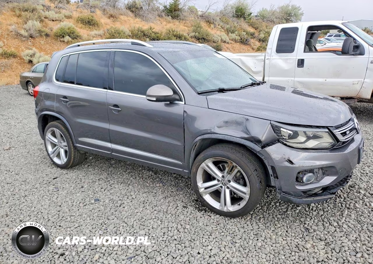 2014 Volkswagen Tiguan S VIN:WVGBV3AX5EW560099 - 4